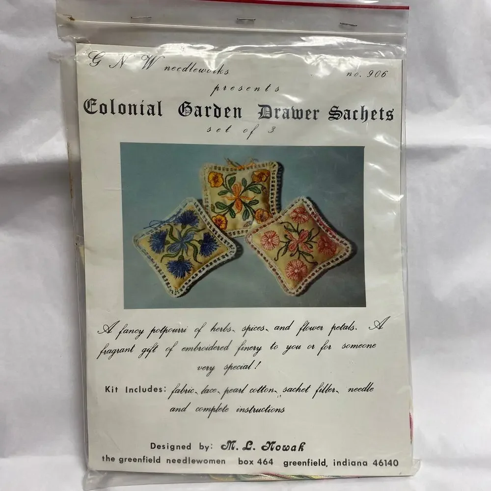 Vintage GNW Needleworks Colonial Garden Drawer Sachets Embroidery Stitch Kit